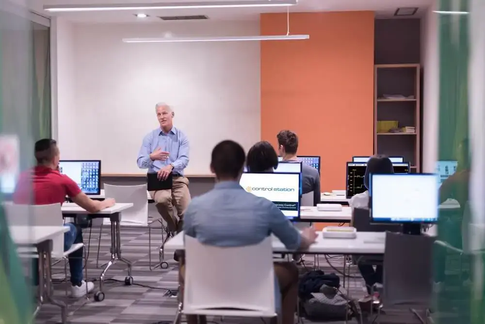 licensing options version 2018.jpg